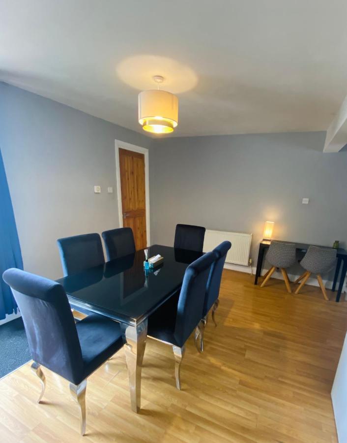 Medway Getaway - 3 Bed Home With Luxury Bathroom Τσάταμ Εξωτερικό φωτογραφία
